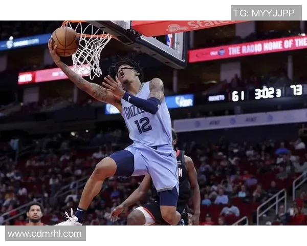 莫兰特解禁复出首战狂砍38分灰熊球迷齐声高喊MVP荣耀